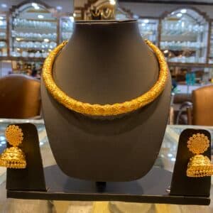 Traditional Garhwali Gold Hasli with Jhumki